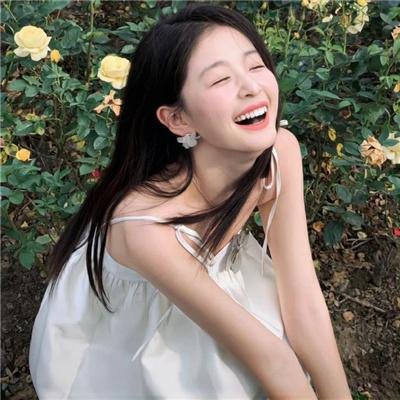 公园里的女孩